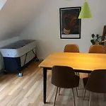 Charming Townhouse In The Heart Of