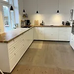 Charming Townhouse In The Heart Of
