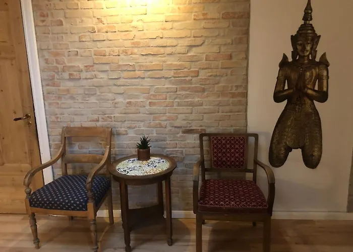 Villa Charming Townhouse In The Heart Of